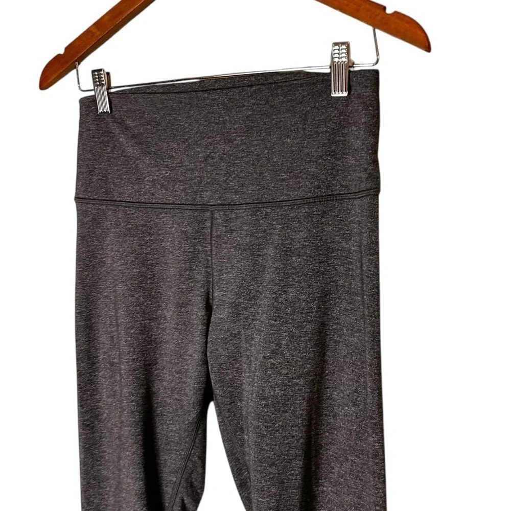 Lululemon Wunder Under Crop (Hi-Rise) *Luxtreme 21" Heathered Black- Size 10 - Picture 7 of 13